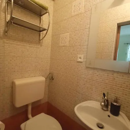 Ferienwohnung Mala Zelena Soba Makarska Exterior foto